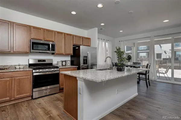 36 N Uriah ST, Aurora, CO 80018