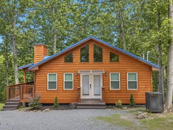 1304 N Oak Court, Sevierville, TN 37876