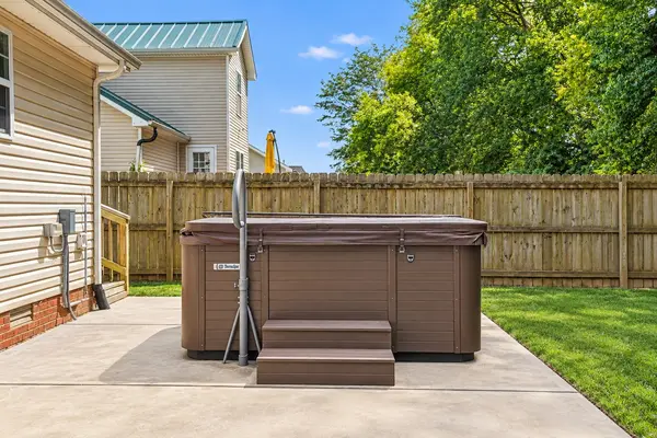 3553 Sandpiper Dr, Clarksville, TN 37042