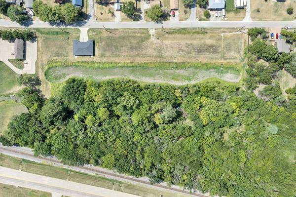 Block 1 Lots 1-6, 8-9, Wellington, KS 67052