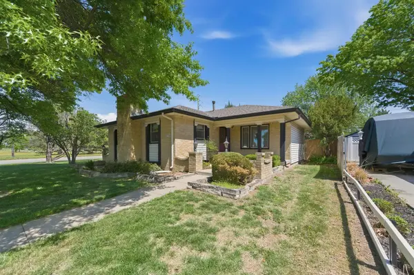 2132 N McComas, Wichita, KS 67203
