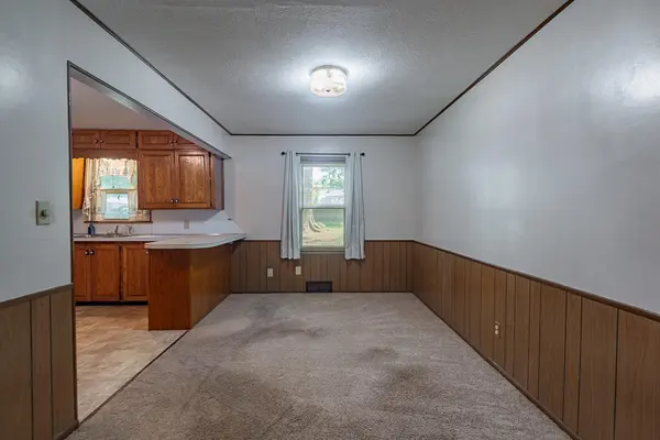 1520 S Roanoke AVE, Springfield, MO 65807