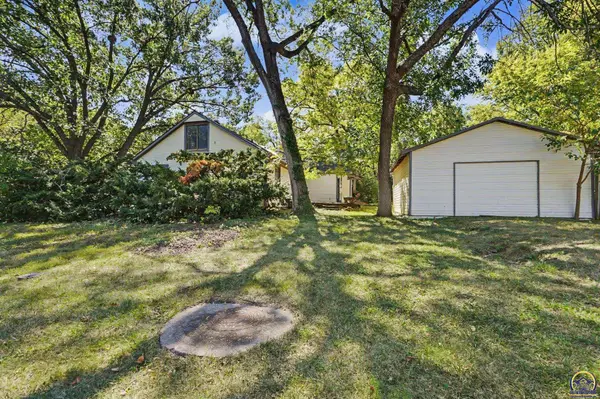 241 Concord Rd, Lawrence, KS 66049