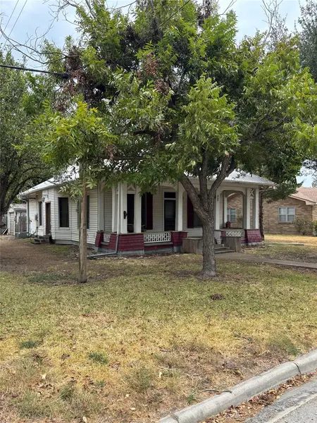 201 S Rio Grande ST, Granger, TX 76530