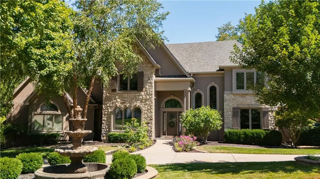 6001 N Cosby AVE, Kansas City, MO 64151