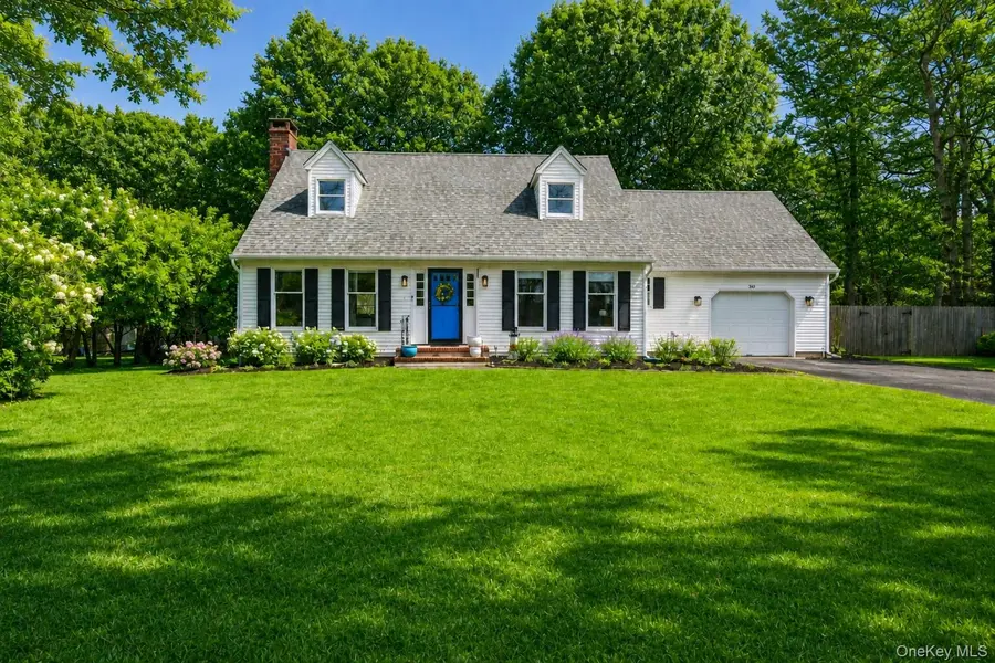 5845 N Bayview RD, Southold, NY 11971