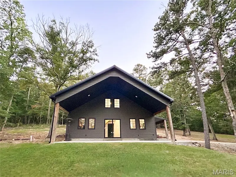 10168 Ayres RD, Potosi, MO 63664