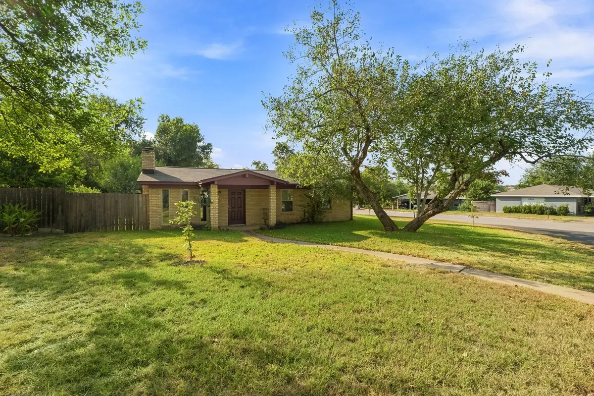 2507 Biggs DR, Austin, TX 78741