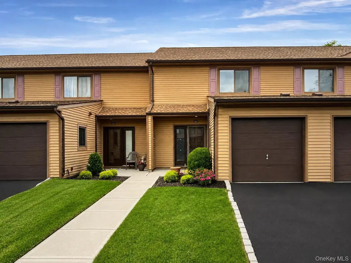 100 Daly BLVD #1406, Oceanside, NY 11572