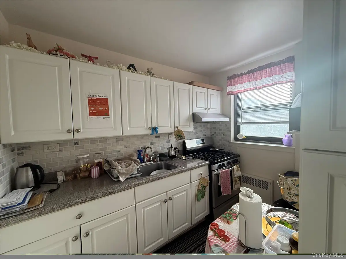 11250 Northern BLVD #5A, Corona, NY 11368