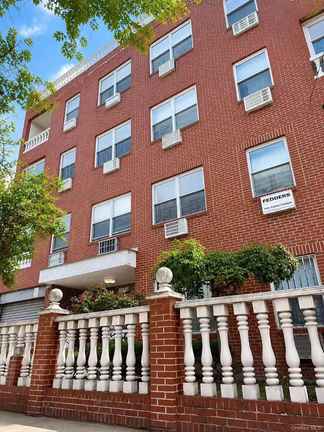 104-48 37th DR #4D, Corona, NY 11368