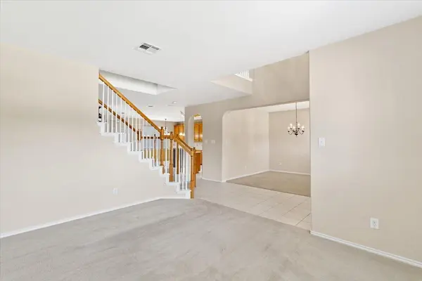 207 Colby LN, Cedar Park, TX 78613