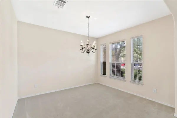 207 Colby LN, Cedar Park, TX 78613
