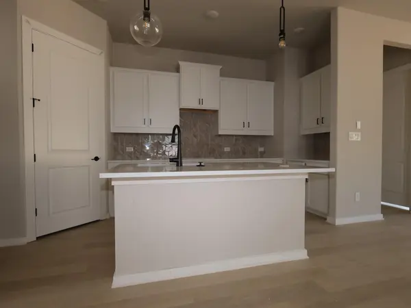 192 Bishop Wood RD, Dripping Springs, TX 78620