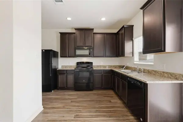 19912 Woodrow Wilson ST, Manor, TX 78653