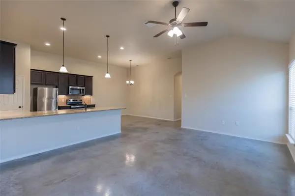 271 Joanne Loop LOOP #B, Buda, TX 78610