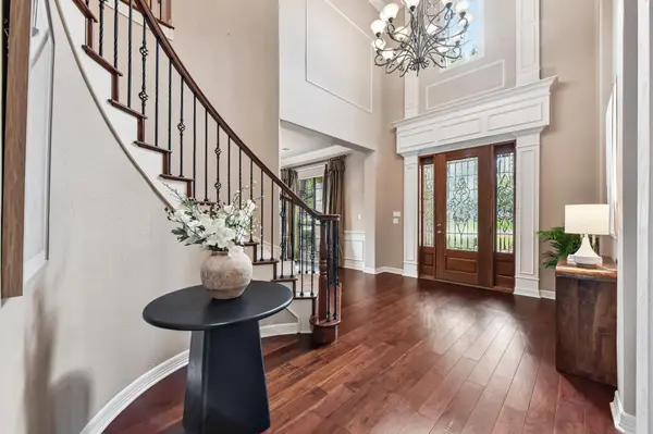 10500 Avery Club DR #10, Austin, TX 78717