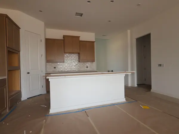 135 Pinky Varner CT, Buda, TX 78610