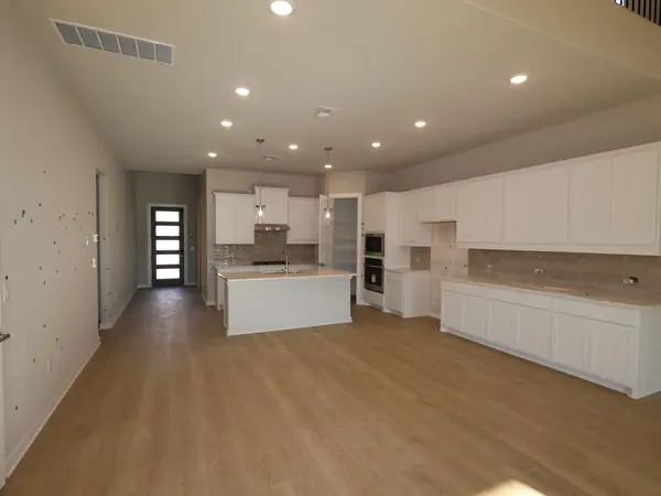 821 Purmela ST, Leander, TX 78641