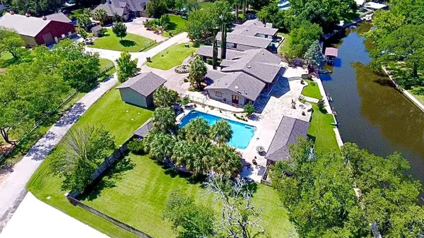311 Oleander DR, Marble Falls, TX 78654