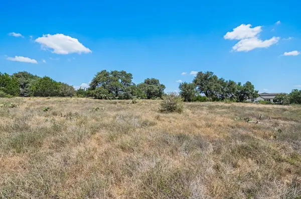 252 Berrywood LN, New Braunfels, TX 78132