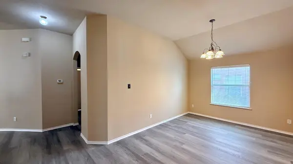 1473 Rainbow Parke DR, Round Rock, TX 78665