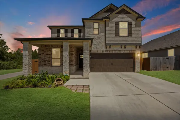 330 Linden ST, Bastrop, TX 78602