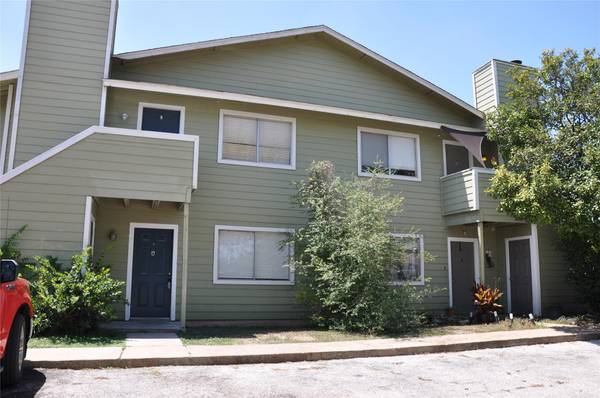 10810 Topperwein DR #A, Austin, TX 78758