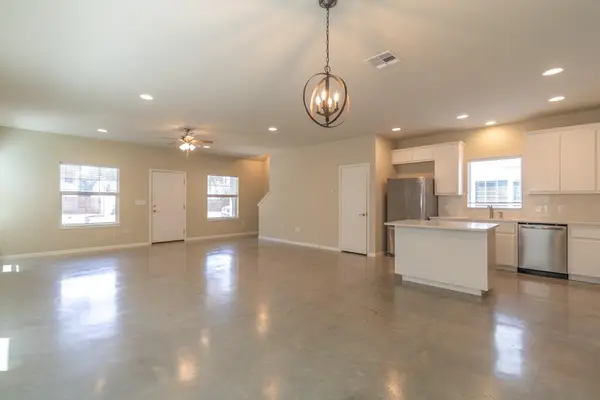 206 Munro ST, Liberty Hill, TX 78642
