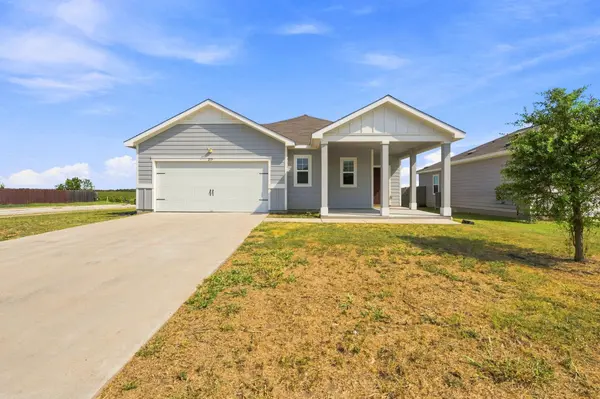 275 Shiro DR, Kyle, TX 78640