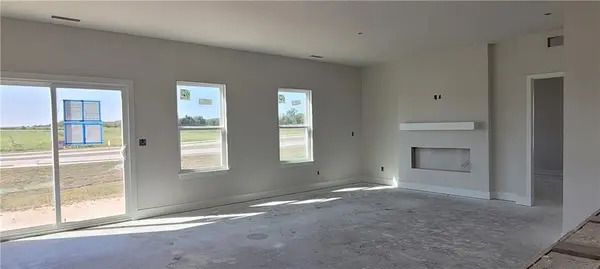 36425 W 102nd PL, De Soto, KS 66018