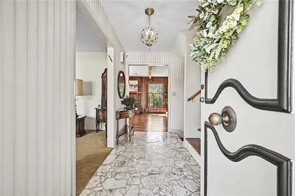 607 Montcrew ST, Kansas City, MO 64114
