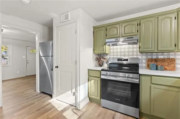 7405 Park AVE, Kansas City, MO 64132