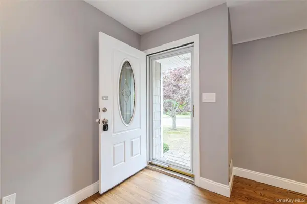 182 Smithtown Polk BLVD, Centereach, NY 11720