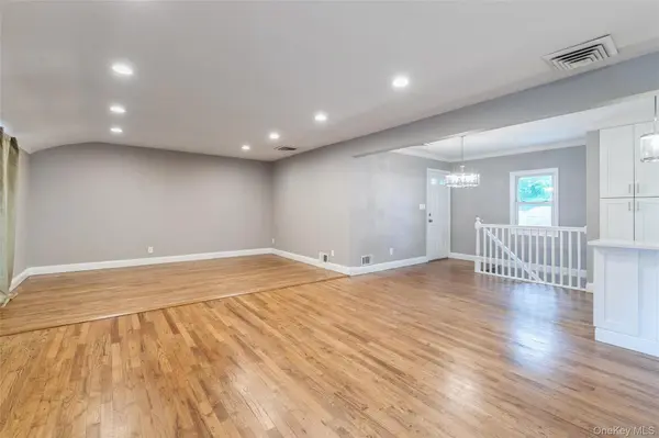 182 Smithtown Polk BLVD, Centereach, NY 11720