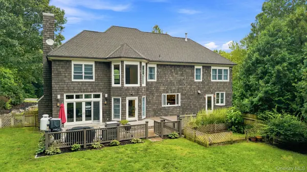 7 Lauro Ridge CT, Mahopac, NY 10541