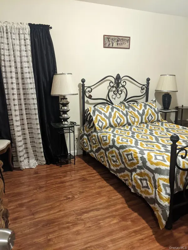 Address not disclosed, Hempstead, NY 11550