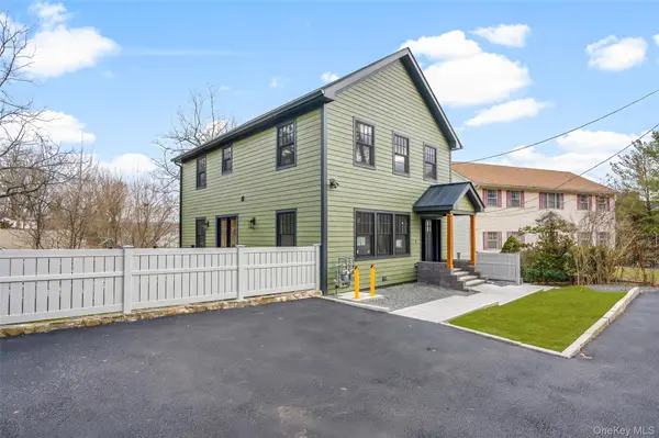 27 Choate LN #Unit A, Pleasantville, NY 10570