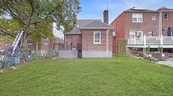 2729 Paulding AVE, Bronx, NY 10469