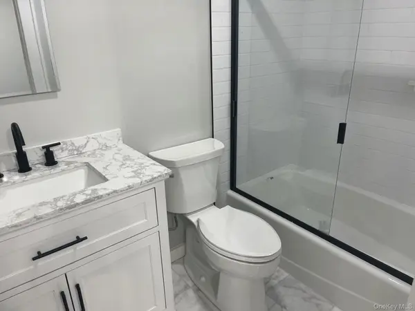 10 Oakridge PL #8D, Eastchester, NY 10709