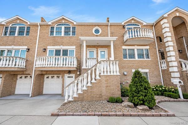 6 Pell PL #2, Bronx, NY 10464