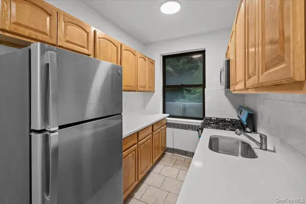 3017 Riverdale AVE #5J, Bronx, NY 10463
