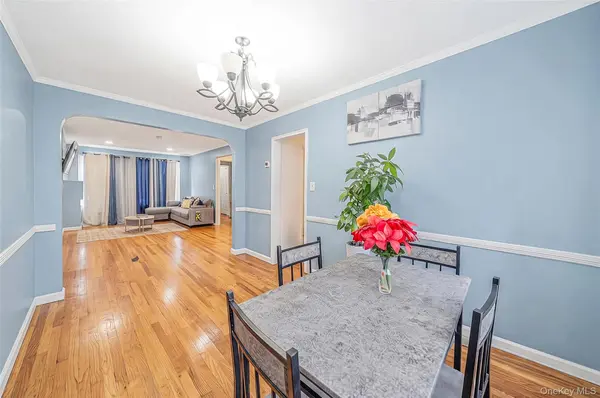 22603 141st AVE, Laurelton, NY 11413