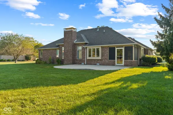 4732 S Grassy CT, New Palestine, IN 46163