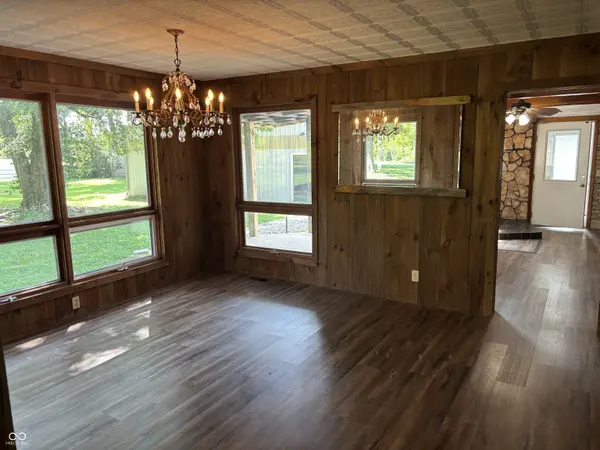 607 E Broad ST, Spiceland, IN 47385