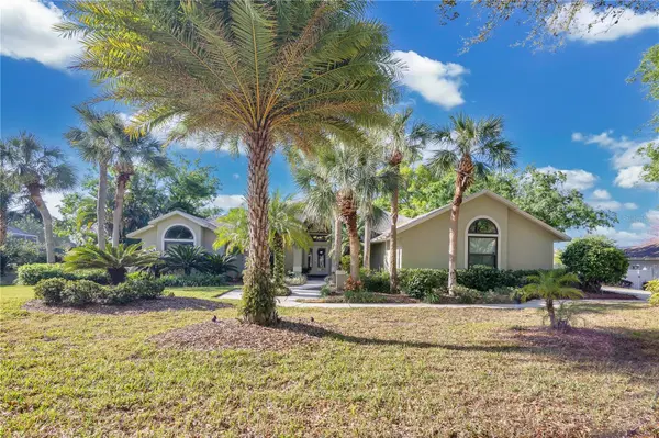 2746 PARK ROYAL DR, Windermere, FL 34786