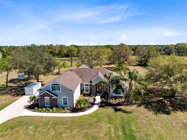 25249 DERBY DR,  Sorrento,  FL 32776
