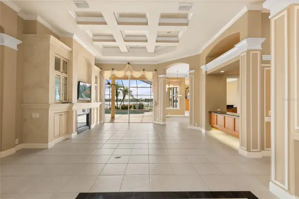 2113 WATER KEY DR, Windermere, FL 34786