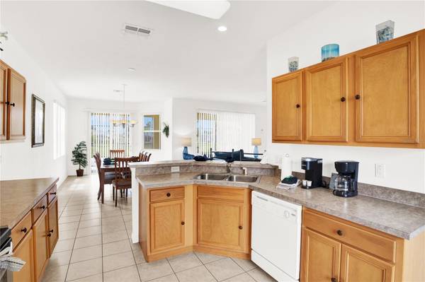 123 MINNIEHAHA CIR, Haines City, FL, 33844 photo 12