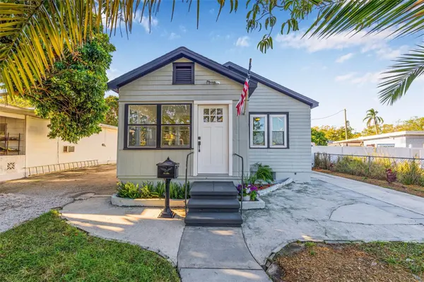 2734 17TH AVE N, St Petersburg, FL 33713